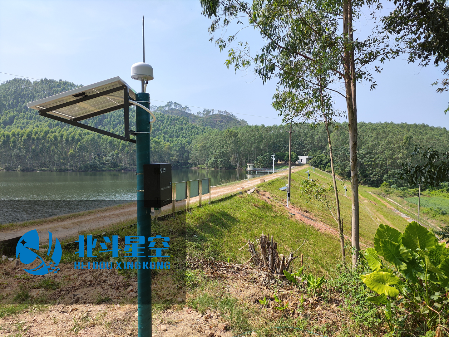 橋梁監測,邊坡監測,靜力水準儀,固定式測斜儀,全向位移計,傾角儀,房屋監測